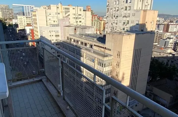 Apartamento Semi-Mobiliado com 3 Quartos e Suíte no Bairro Independência – Porto Alegre - Foto 28