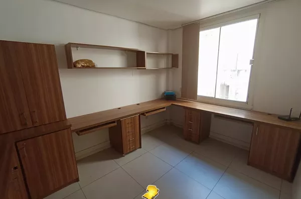 Sala comercial 77m² - Mobiliada  - Centro Histórico, Porto Alegre