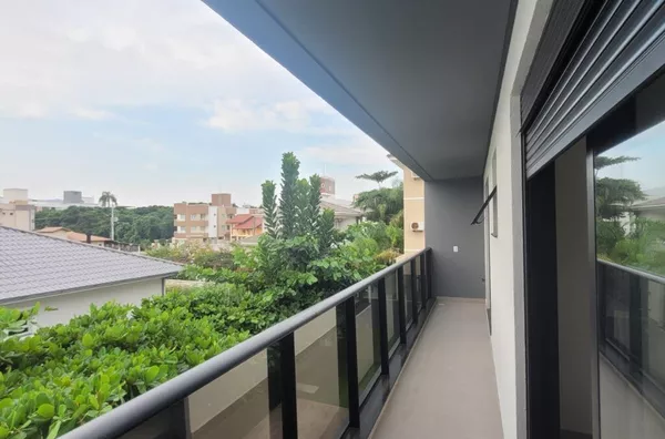 Casa Alto Padrão com Piscina e 3 Suítes na Praia de Palmas – 360m² de Terreno - Foto 13