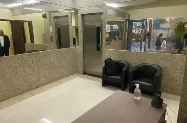 Apartamento Semi-Mobiliado com 3 Quartos e Suíte no Bairro Independência – Porto Alegre - Foto 4