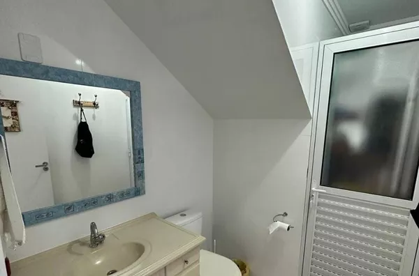 Sobrado Mobiliado com Piscina a 800m do Mar – 2 Suítes – Palmas/Governador Celso Ramos – R$ 1.200.000 - Foto 7