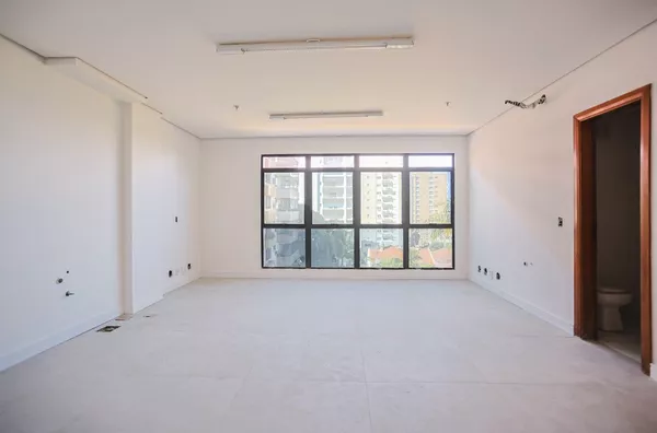 Sala Comercial no Edifício Austin – Av. Carlos Gomes | Porto Alegre – 100m² Privativos - Foto 9