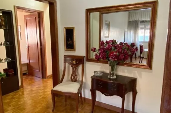 Apartamento Semi-Mobiliado com 3 Quartos e Suíte no Bairro Independência – Porto Alegre - Foto 6