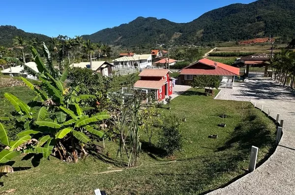 Chácara de Alto Padrão em Tijucas – SC | Estrada Geral do Timbé (Asfaltada) - Foto 47