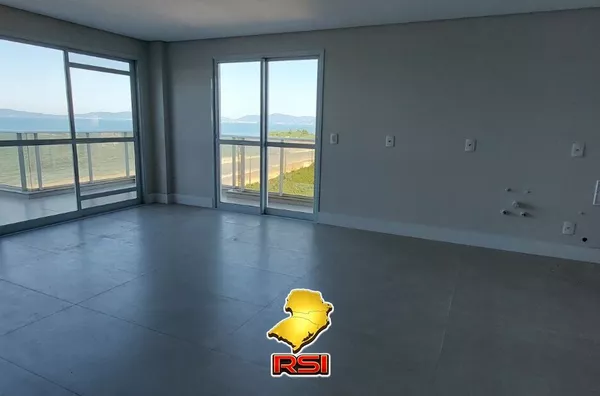 Cobertura Frente Mar à Venda na Praia de Palmas – 4 Dorms, 230m² Privativos, Ofurô e Alto Padrão