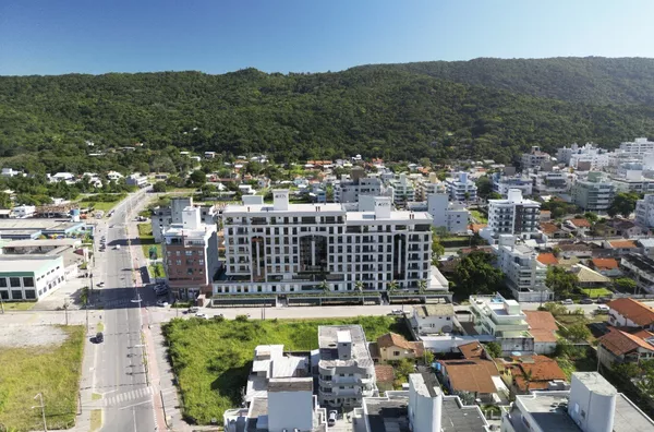 Apartamento à venda em Bombas – 2 Suítes – Fundos – Bombinhas SC - Foto 26
