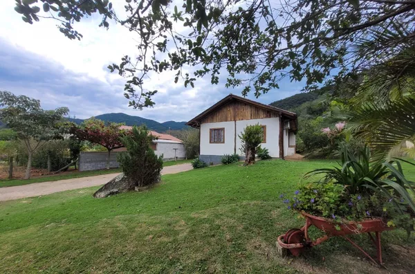 Chácara Mobiliada com 2.500m² em Areias de Baixo – R$ 1.250.000 - Foto 13