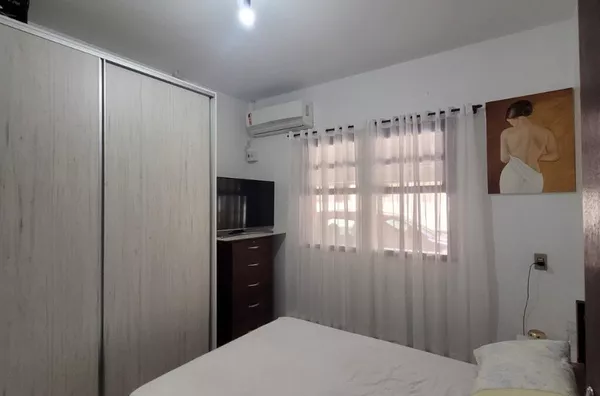 Casa à Venda na Praia em Governador Celso Ramos – 4 Quartos, Escritura Pública e Garagem Coberta - Foto 17