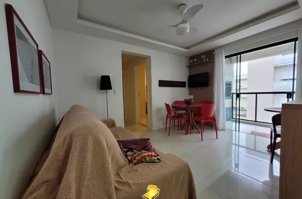 Apartamento 2 quartos Mobiliado a 600m da Praia de Palmas - SANTA CATARINA
