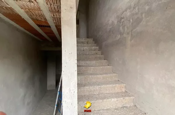 Prédio Comercial à Venda no bairro Santana | Localização Estratégica