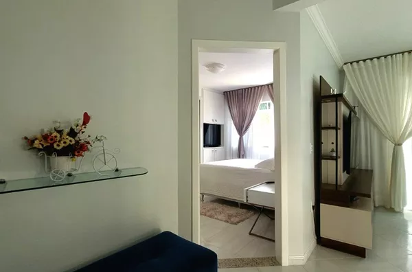 Casa Espetacular com Piscina e Jardim na Praia de Palmas – 360m² de Terreno - Foto 15