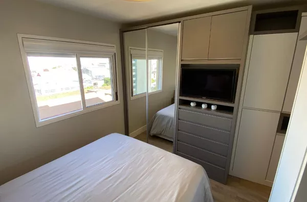 Apartamento com Vista para o Guaíba – 2 Dormitórios e Garagem - São Geraldo – Porto Alegre - Foto 16