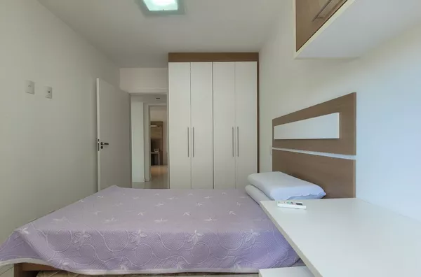Apartamento Mobiliado com Vista Mar e 3 Dormitórios em Palmas - Foto 13