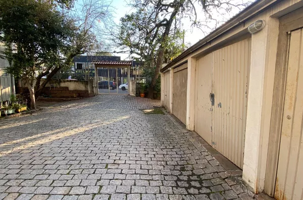 Apartamento à Venda com 3 dormitórios e vaga no bairro Praia de Belas — 390 mil - Foto 25