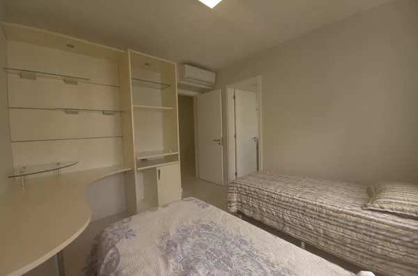 Apartamento Mobiliado com 3 Suítes a 200m da Praia de Palmas – 2 Vagas e Vista Mar - Foto 7