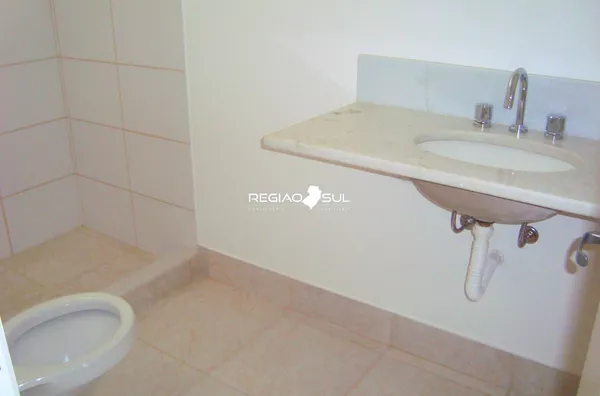 Apartamento com 3 Dormitórios, Lareira e Renda Garantida no Petrópolis – Porto Alegre - Foto 10