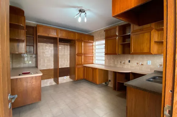 Casa à Venda, 3 Quartos com Piscina à Venda no Bairro Santana – 224m² Privativos | Porto Alegre - Foto 15