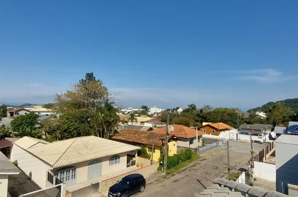 Residência de Alto Padrão com Piscina e Espaço Gourmet – Fazenda da Armação, Governador Celso Ramos - Foto 37