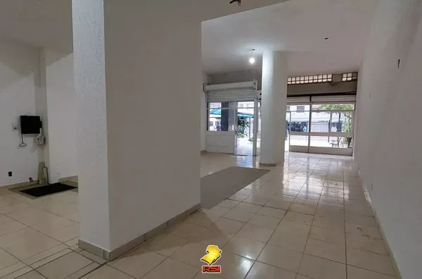 SALA COMERCIAL PARA ALUGUEL OU VENDA NO CENTRO HISTÓRICO – PORTO ALEGRE