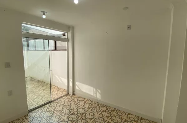 Apartamento à venda 3 Quartos -  Bairro Moinhos de Vento com 100m² | R$ 525.000,00 - Porto Alegre - Foto 7