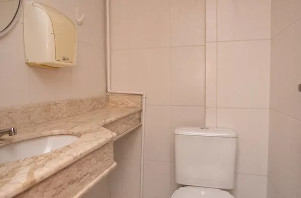 Sala Comercial no Edifício Austin para Locação – Av. Carlos Gomes | Porto Alegre - Foto 8