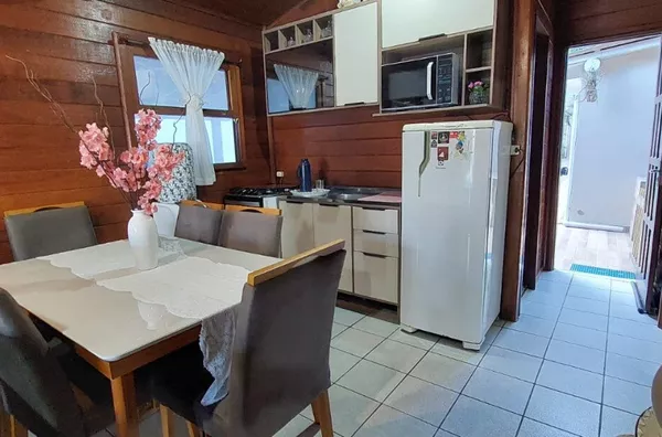 Casa de Madeira 3 Dorm, Espaço Gourmet, Terreno 1.100m² – Fazenda da Armação – R$ 995.000 - Foto 10