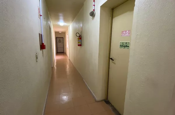 Apartamento à Venda -  1 Dormitório no bairro Centro Histórico – Porto Alegre/RS - Foto 22