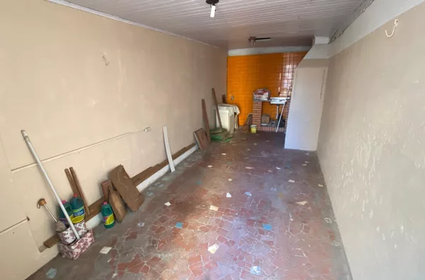 Apartamento à Venda com 3 dormitórios e vaga no bairro Praia de Belas — 390 mil - Foto 24