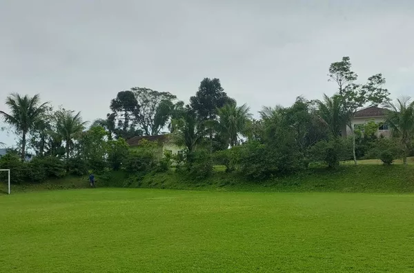 Sítio surpreendente em Governador Celso Ramos - Foto 7