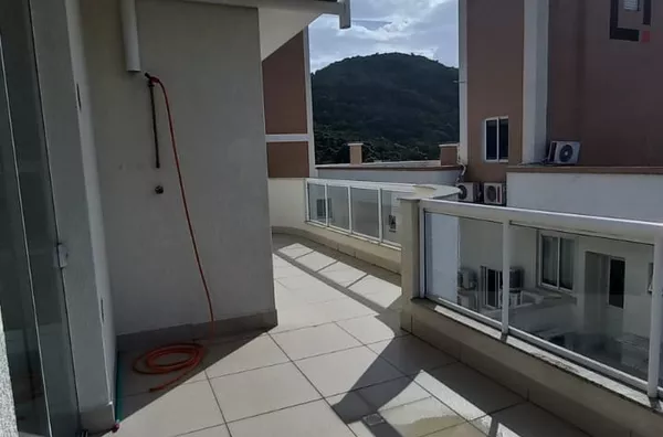 Cobertura Duplex à venda na Praia de Bombas em Bombinhas/SC - Foto 17