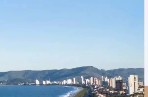 Apartamento 2 dormitórios com suíte à venda em Balneário Piçarras/SC