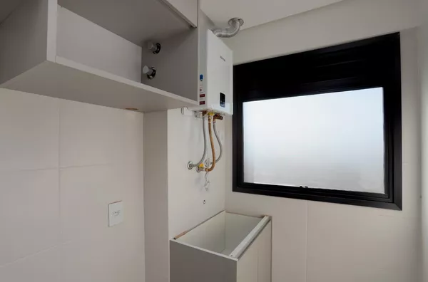 Apartamento para Venda e Aluguel - 3 Quartos, 2 Vagas na Vila Ipiranga, Porto Alegre - Foto 9