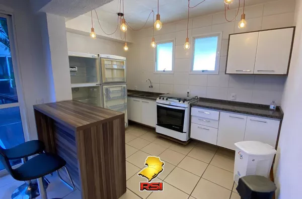 Apartamento com 2 quartos e 66m² à Venda no bairro Camaquã, Porto Alegre