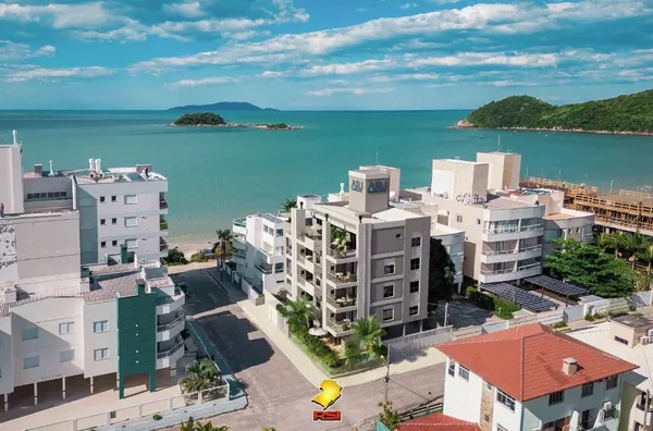 APARTAMENTO COM 3 QUARTOS À VENDA - PRAIA DE PALMAS EM GOVERNADOR CELSO RAMOS