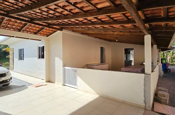 Casa à venda, 3 quartos, Pátio e Vaga de Garagem -  Jordão, Governador Celso Ramos