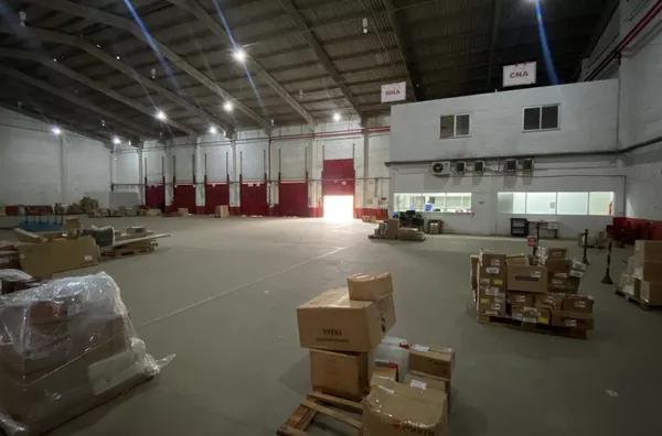 Pavilhão Comercial à Venda – Av. Plínio Kroeff, Sarandi - Porto Alegre 