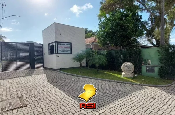 Terreno Exclusivo em Condomínio Fechado – Praia da Camboa