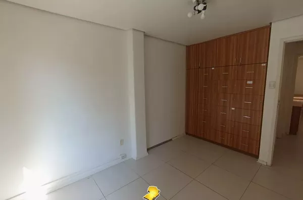 Sala comercial 77m² - Mobiliada  - Centro Histórico, Porto Alegre