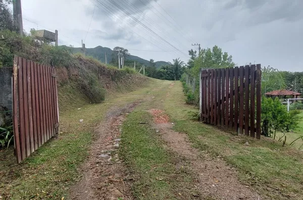Sítio surpreendente em Governador Celso Ramos - Foto 22