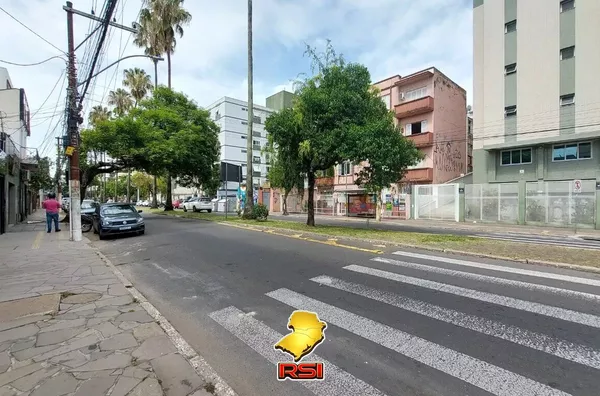 Sala Comercial Térreo para venda no bairro Menino Deus em Porto Alegre