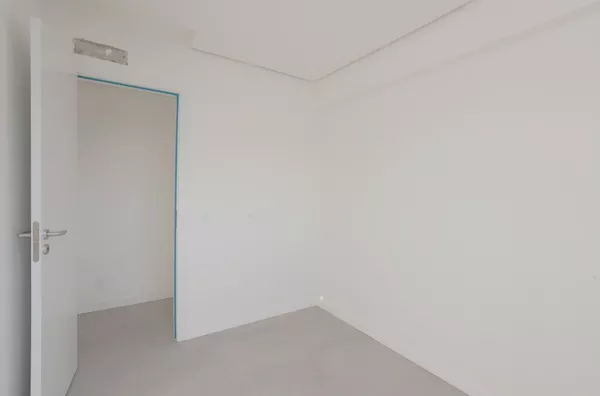Apartamento para Venda e Aluguel - 3 Quartos, 2 Vagas na Vila Ipiranga, Porto Alegre - Foto 15