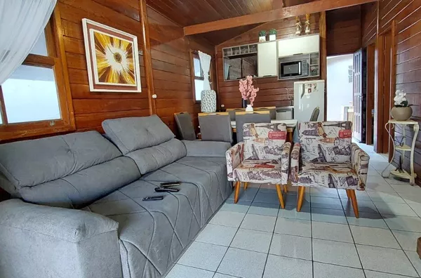 Casa de Madeira 3 Dorm, Espaço Gourmet, Terreno 1.100m² – Fazenda da Armação – R$ 995.000 - Foto 11