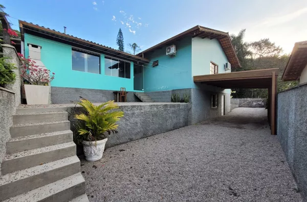 Casa com Terreno de 730m² no Canto dos Ganchos – Espaço, Privacidade e Potencial! - Foto 1
