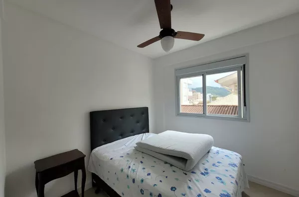 Apartamento Mobiliado a 100m da Praia de Palmas com 3 Dormitórios e 1 suíte - Foto 12