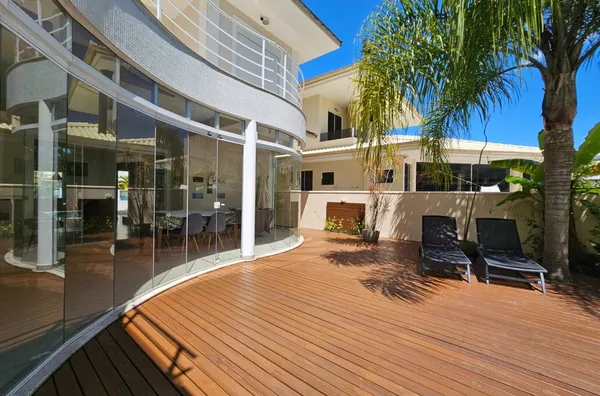 Casa Alto Padrão com Piscina na Praia de Palmas – 420m² de terreno, Mobiliada e Pronta para Morar! - Foto 6