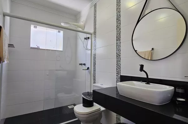 Casa Alto Padrão com Piscina na Praia de Palmas – 420m² de terreno, Mobiliada e Pronta para Morar! - Foto 28