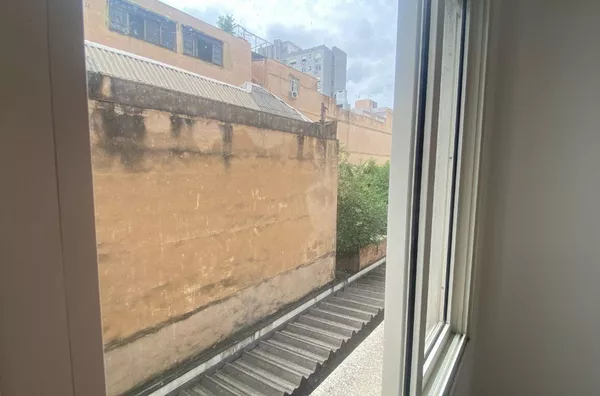 Apartamento à Venda na Cidade Baixa com 2 quartos - R$350.000 - Foto 8