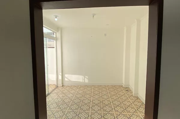 Apartamento à venda 3 Quartos -  Bairro Moinhos de Vento com 100m² | R$ 525.000,00 - Porto Alegre - Foto 6