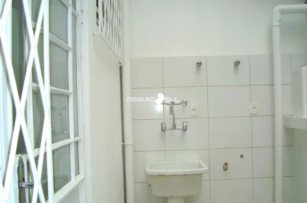 Apartamento com 3 Dormitórios, Lareira e Renda Garantida no Petrópolis – Porto Alegre - Foto 8