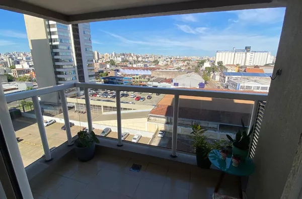 Apartamento com Vista para o Guaíba – 2 Dormitórios e Garagem - São Geraldo – Porto Alegre - Foto 1